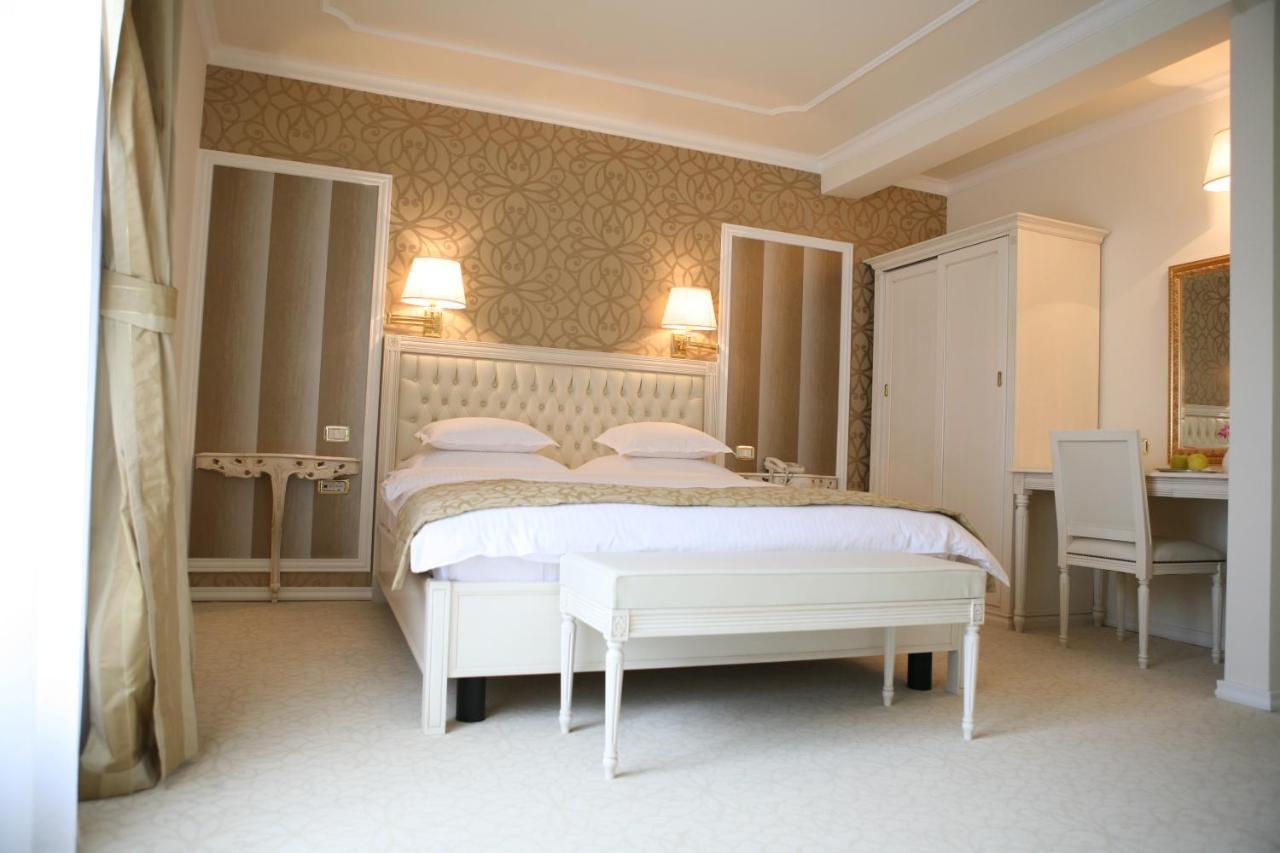 Hotel Villa Viktorija Баня-Лука Экстерьер фото