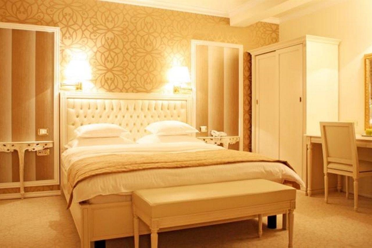 Hotel Villa Viktorija Баня-Лука Экстерьер фото