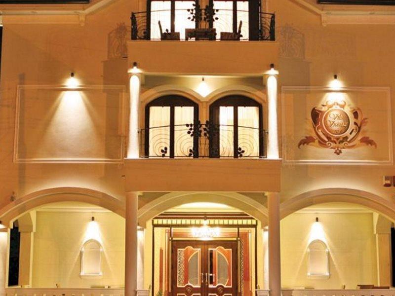 Hotel Villa Viktorija Баня-Лука Экстерьер фото